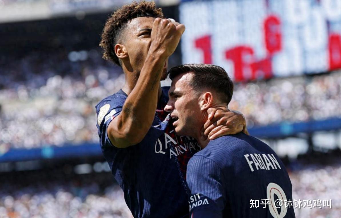 亚博体育-巴黎圣日耳曼主场大捷，球员赛后激动庆祝胜利，如何要求规定.-亚博体育